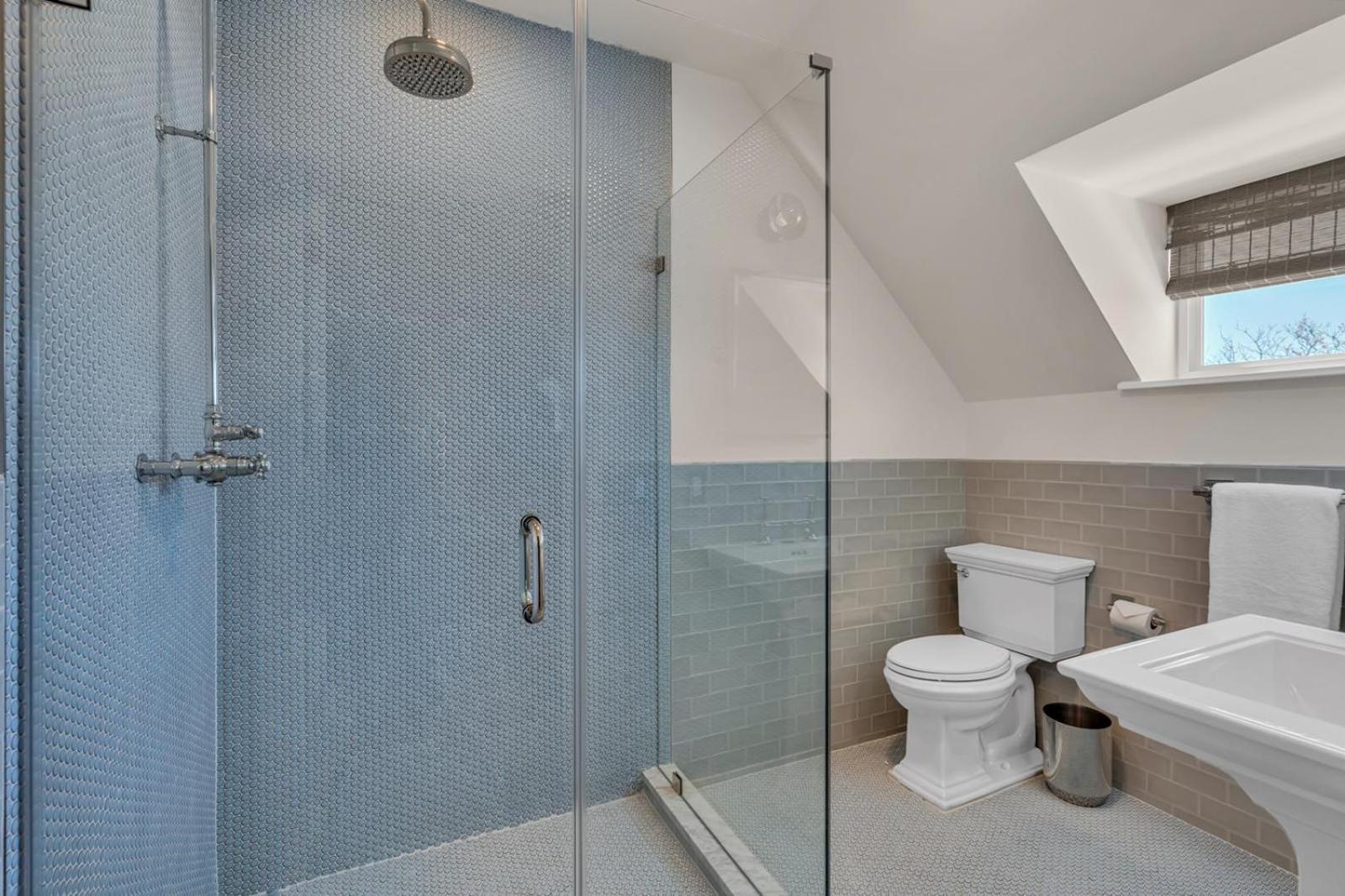 The James Bradley Bradley Beach Room photo